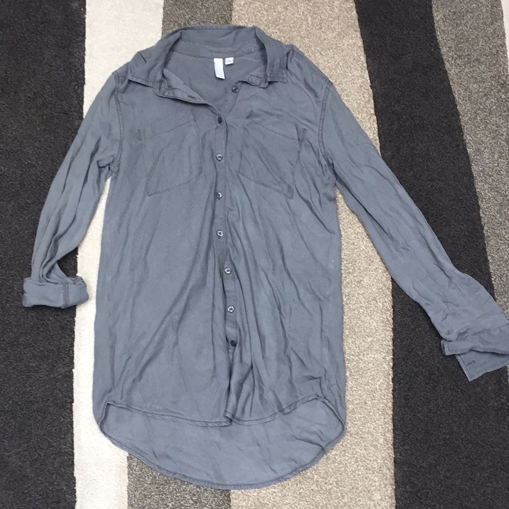 Two BP long sleeve button tops